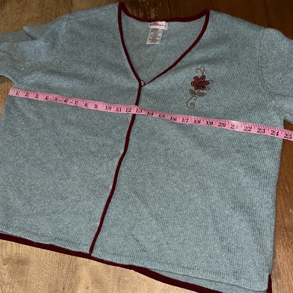 Winnie the Pooh & Piglet Embroidered Cardigan sweater - Picture 4 of 10